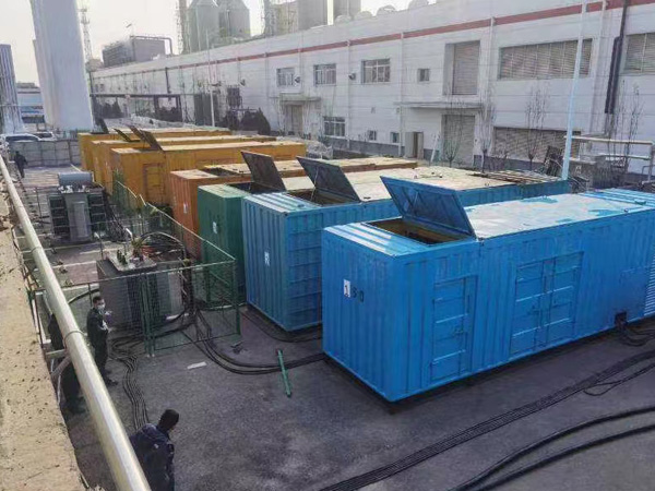 康保380V和690V电压的电缆线相同吗？