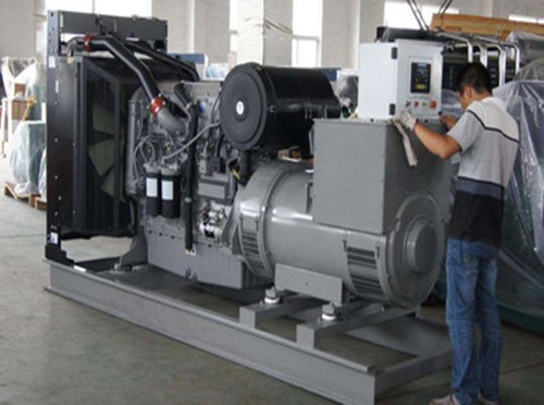 康保柴油发电机组和储能设备配合使用的案例