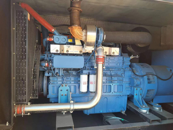 康保燃油消耗率与进气温度的具体关系是什么？