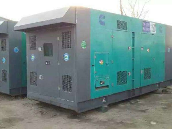 康保合同中关于工期延误的责任如何界定和处理？